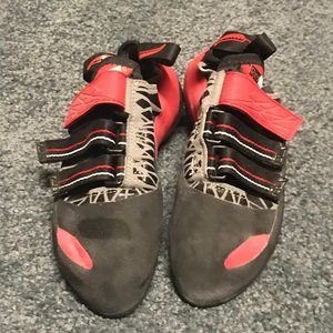 Rock climbing shoes